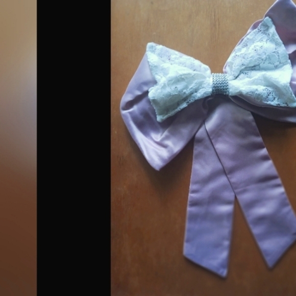 Vintage Accessories - 80's Vintage Bow